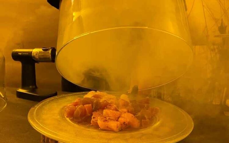 ateliers culinaires hermelles traiteur 35 saint malo dinan - atelier fumé minute