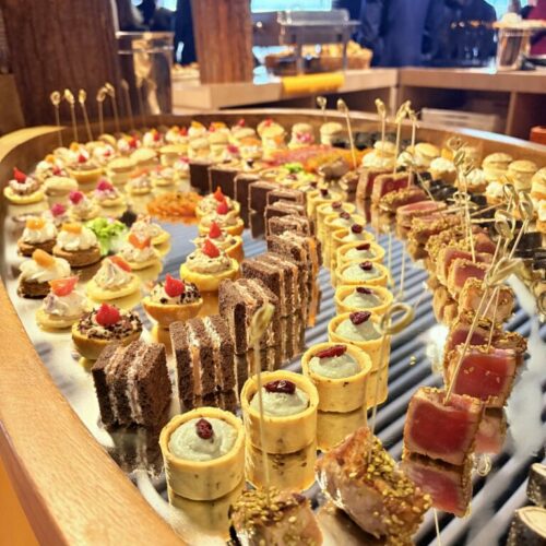 MIROIR cocktail raffiné pour événements professionnels, mariages, galas, à Saint malo, Dinard, Dinan - Hermelles Traiteur