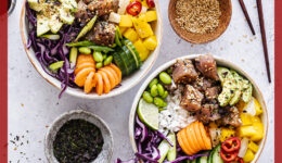 atelier asiatique poke bowl, sashimis, grillades pour mariage ou événement, par les Hermelles Traiteur à St Malo, Dinard, Dinan